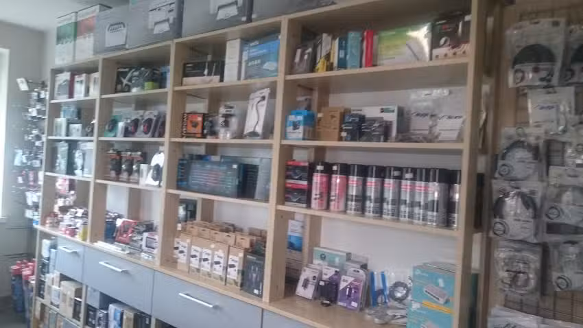 Apis. Komputery &ndash; sprzedaż, serwis; kasy fiskalne