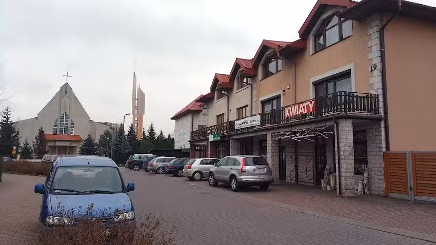 Ar-Ka Komputer System. Salon komputerowy