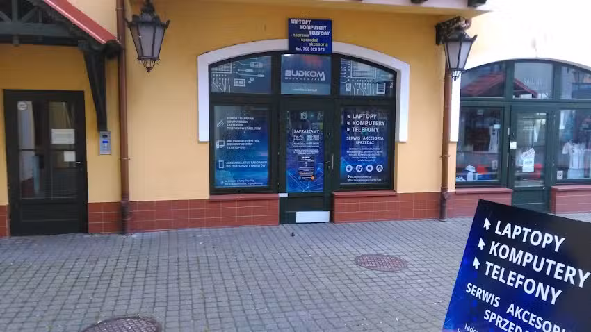 BudKom Mikołajki serwis i sklep komputery telefony laptopy akcesoria (nie prowadzimy komisu ani lombardu)
