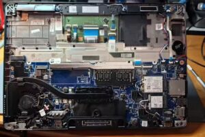 Fixtronik- Serwis elektroniki, Naprawa laptop&oacute;w