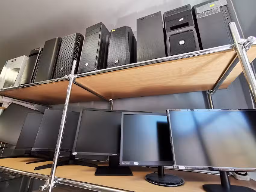 GRAFIKOM Przemysław Zaborowski Sklep Komputerowy Tuchola