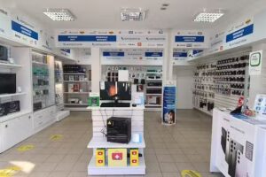 HQ IT Hubert Chmielnicki