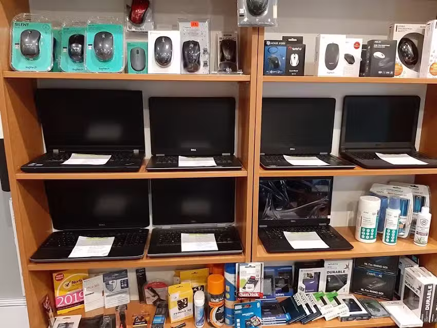 PC-WORK Serwis Komputerowy, Naprawa laptop&oacute;w, Sprzedaż komputer&oacute;w, laptop&oacute;w poleasingowych