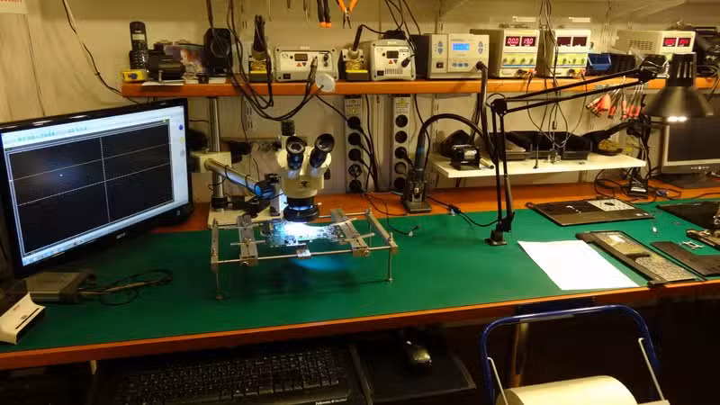 RAD COM Serwis Laptop&oacute;w