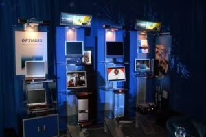 Re-Comp Piotr Kubiczek