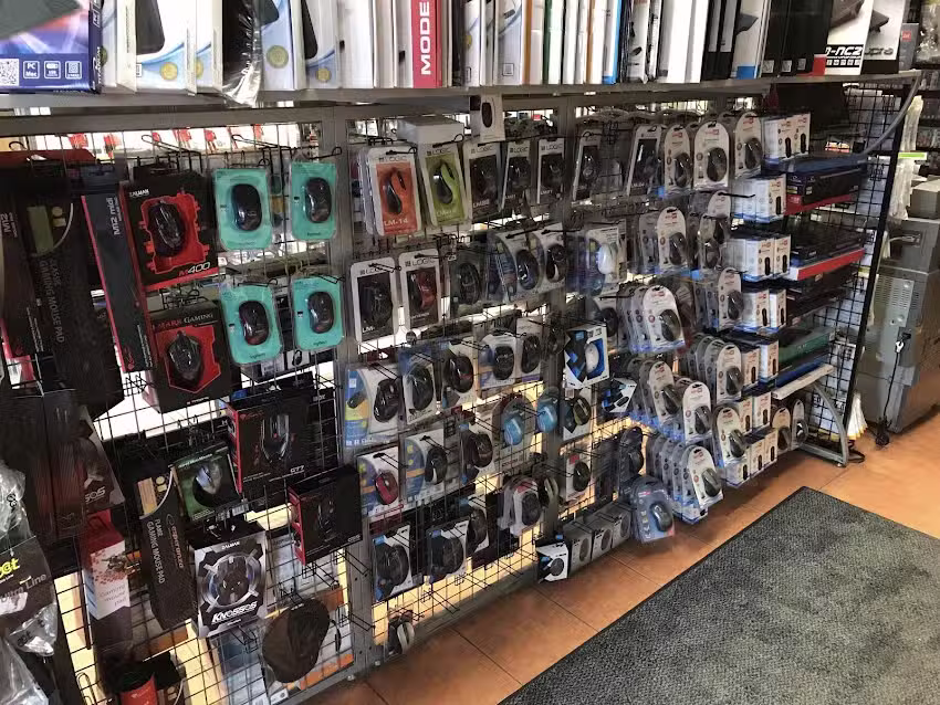 Serwis i sklep komputerowy STIVEE