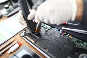 Serwis komputerowy Muchob&oacute;r &ndash; RSERWIS