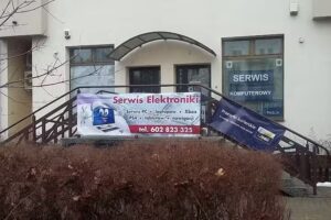 Serwis Komputerowy, naprawa laptop&oacute;w i konsol Xbox PS4.