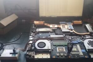 SERWIS LAPTOP&Oacute;W WROCŁAW-KRZYKI (SKiL)