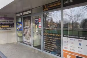 TOP ELEKTRONIK &ndash; SERWIS LAPTOP&Oacute;W, KONSOL, TELEFON&Oacute;W, KOMPUTER&Oacute;W