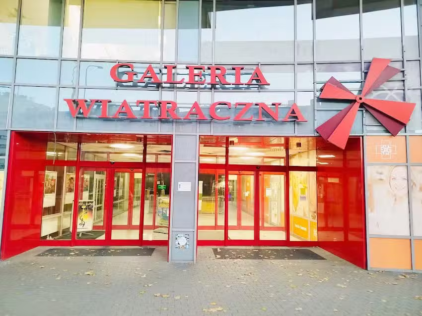 Wiatraczna Serwis Laptop&oacute;w ul. Stan&oacute;w Zjednoczonych 72