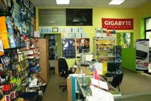 Yatech Janusz Bartniczak